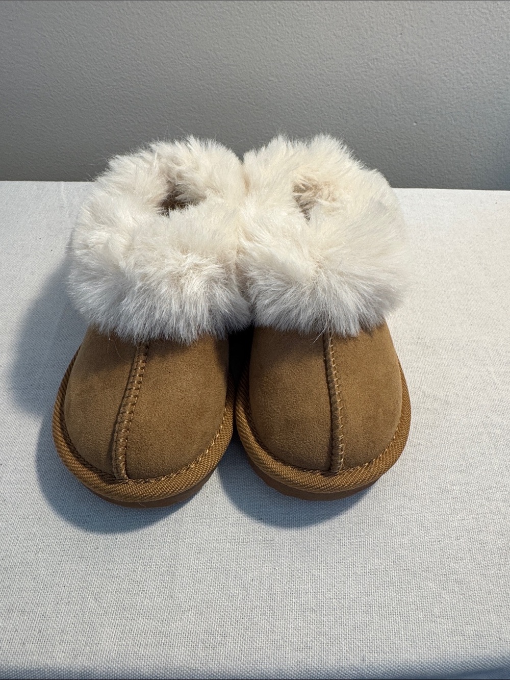 Kids Plush Faux-Fur Cuff Slip-On Slippers - Brown with Cream Fur